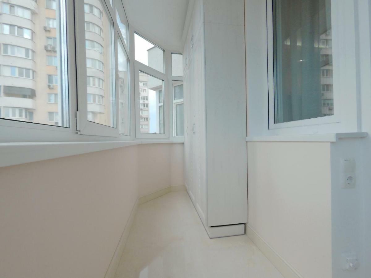 Сказочно Волшебная Квартира Соломенском Районе Добробут Kyiv Exterior photo