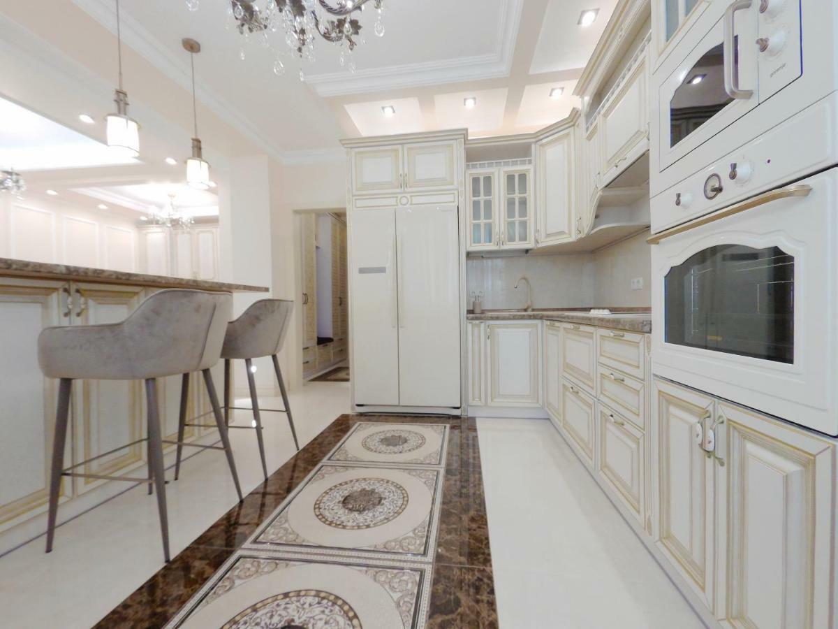 Сказочно Волшебная Квартира Соломенском Районе Добробут Kyiv Exterior photo